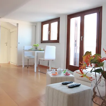 Ferienhaus Deliziosa Mansarda Porto Recanati